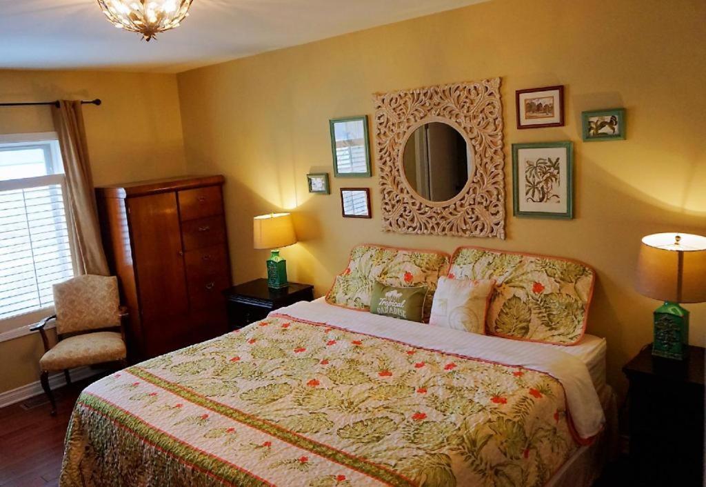 Bed and Breakfast Butterfly Manor Niagara Falls Exterior foto
